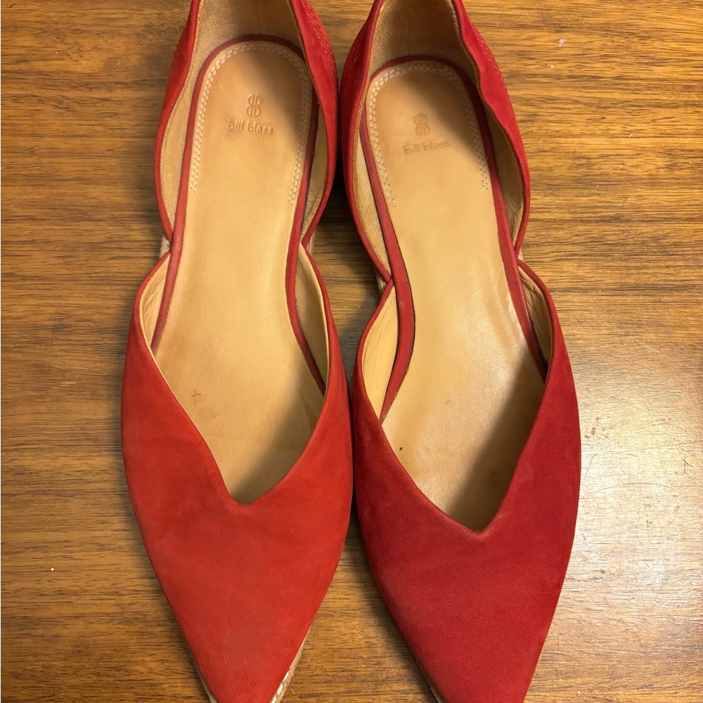 Bill Blass Sybil Flat, Pointed Toe,‎ red suede, size 10